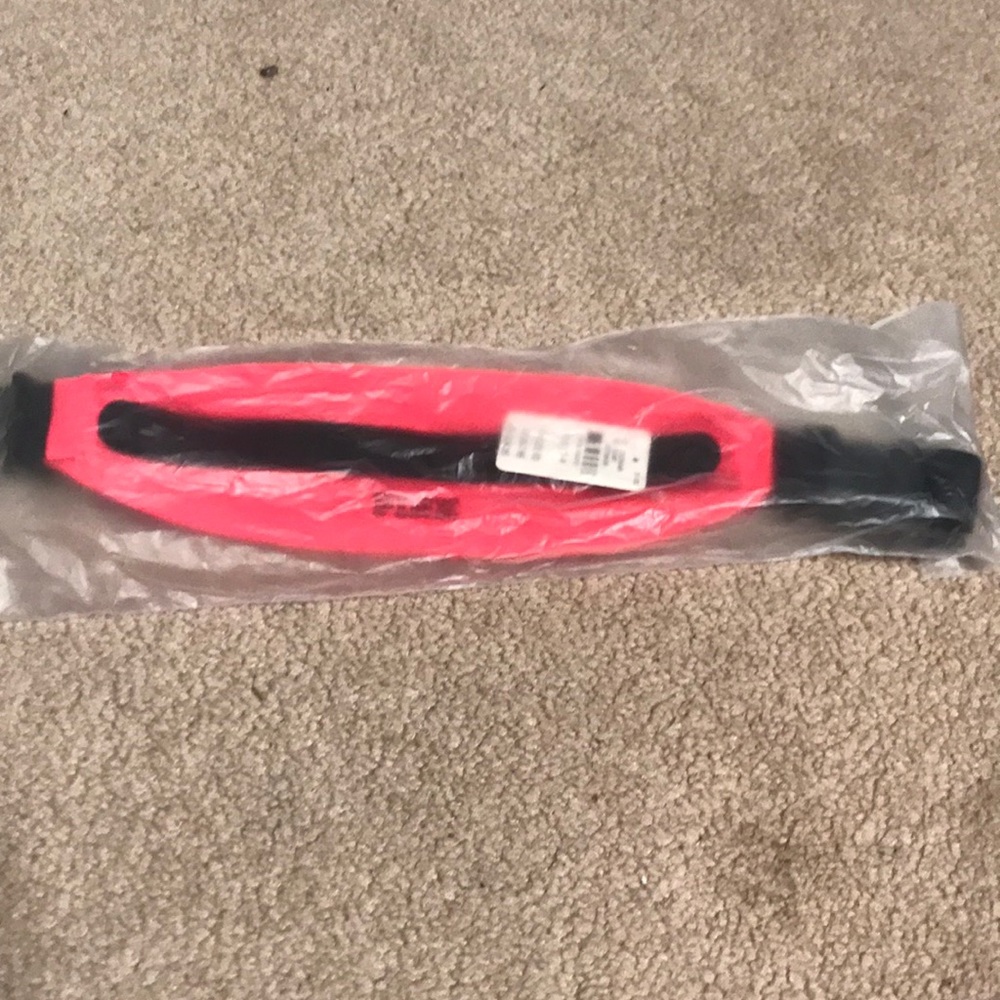 Vs pink fanny pack
